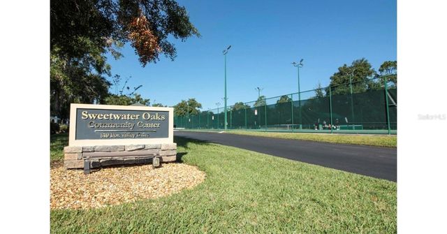 2435 SWEETWATER COUNTRY CLUB PLACE DRIVE, Apopka, FL 32712
