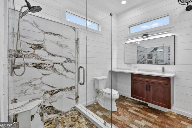 1772 River Road, Mineral Bluff, GA 30559