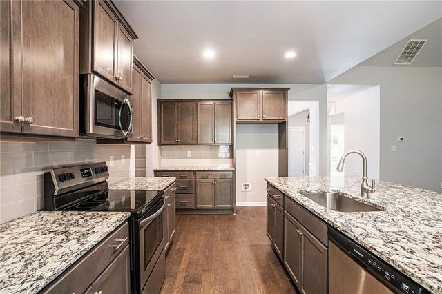 162 Belford Way, Jackson, GA 30233