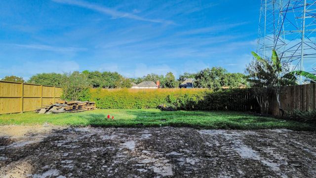 319 Power Court, Sugar Land, TX 77478