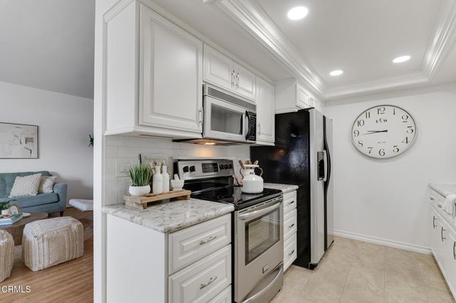 155 Courtyard Drive, Port Hueneme, CA 93041