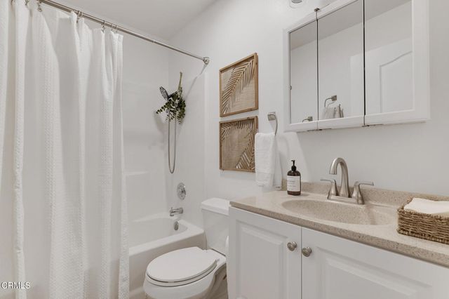 155 Courtyard Drive, Port Hueneme, CA 93041