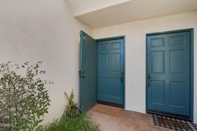 155 Courtyard Drive, Port Hueneme, CA 93041