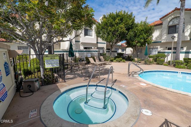 155 Courtyard Drive, Port Hueneme, CA 93041