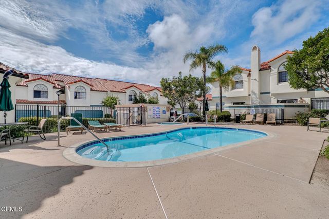 155 Courtyard Drive, Port Hueneme, CA 93041