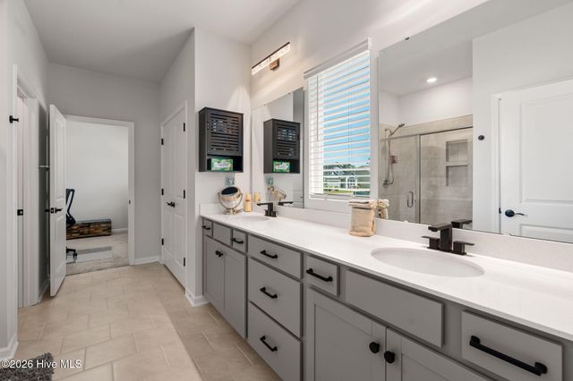 353 Mayflower Drive NW, Calabash, NC 28467