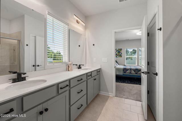 353 Mayflower Drive NW, Calabash, NC 28467