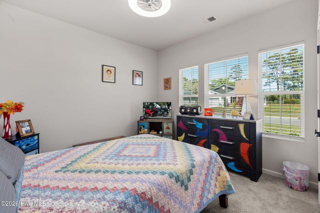 353 Mayflower Drive NW, Calabash, NC 28467