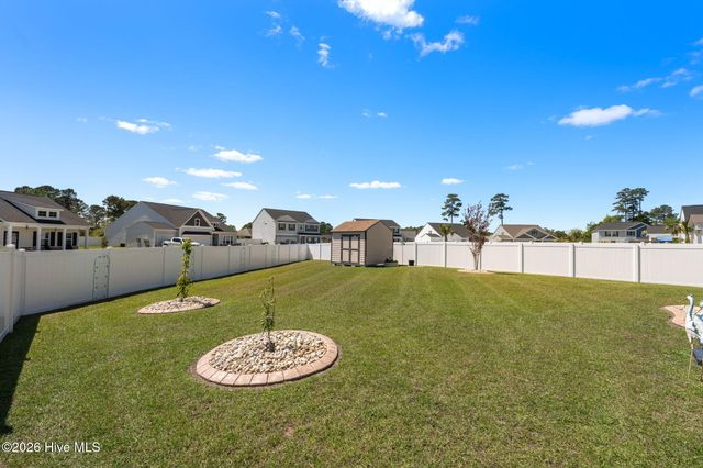 353 Mayflower Drive NW, Calabash, NC 28467