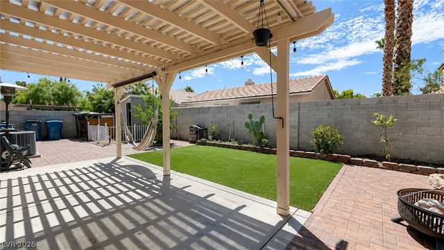 1687 Bent Arrow Drive, North Las Vegas, NV 89031