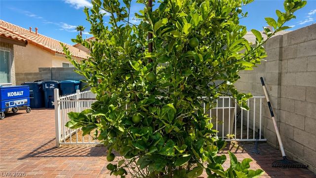 1687 Bent Arrow Drive, North Las Vegas, NV 89031