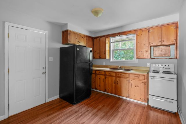 454 Circle Dr Apt C, Clarksville, TN 37043