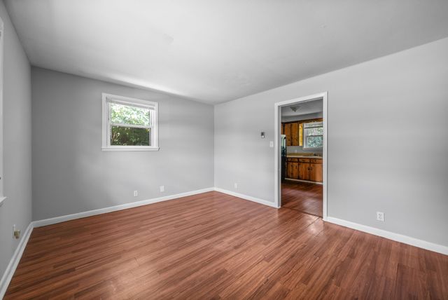 454 Circle Dr Apt C, Clarksville, TN 37043
