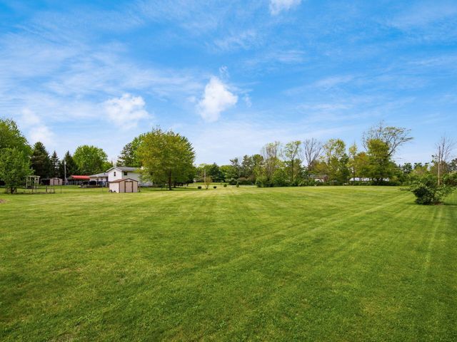 6105 Houseman Road, Ostrander, OH 43061