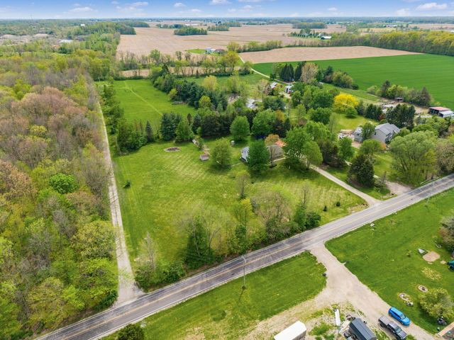 6105 Houseman Road, Ostrander, OH 43061