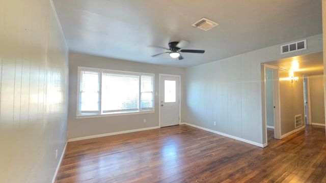 4415 45th Street, Lubbock, TX 79414