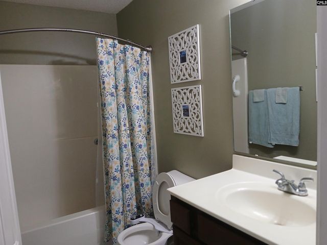 3 Foxwood Court, West Columbia, SC 29170