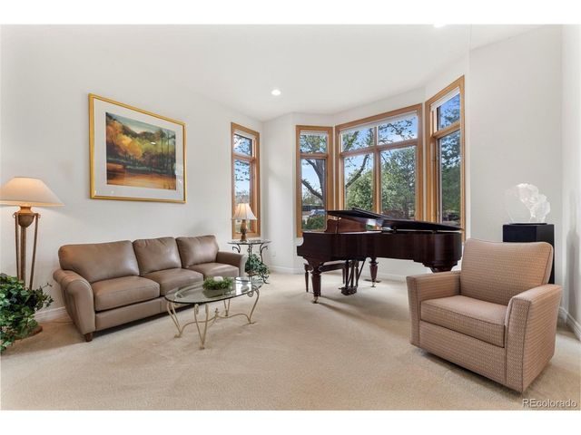 8478 Haystack Ct, Niwot, CO 80503