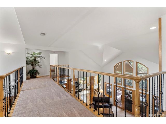 8478 Haystack Ct, Niwot, CO 80503
