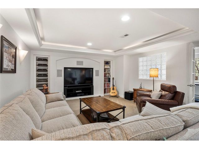 8478 Haystack Ct, Niwot, CO 80503