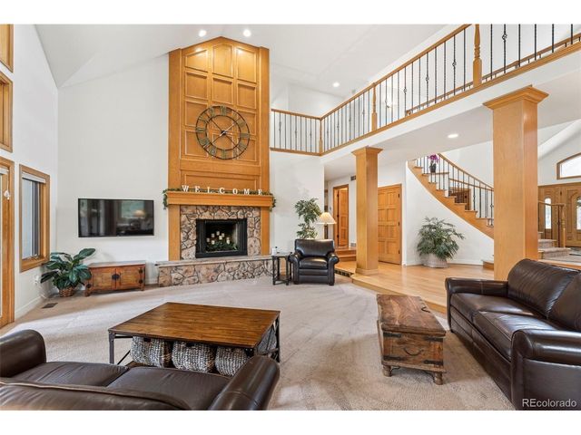 8478 Haystack Ct, Niwot, CO 80503