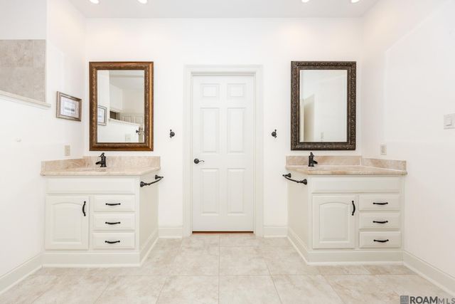 37213 Swamp Rd, Prairieville, LA 70769