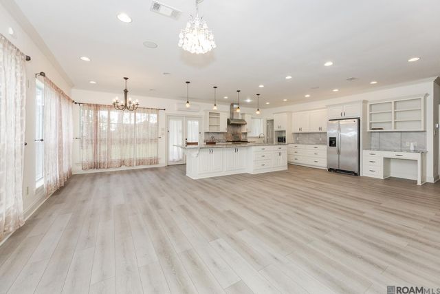 37213 Swamp Rd, Prairieville, LA 70769