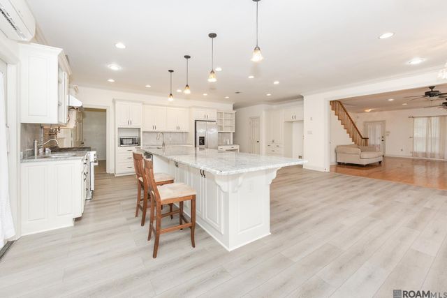 37213 Swamp Rd, Prairieville, LA 70769