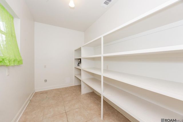 37213 Swamp Rd, Prairieville, LA 70769