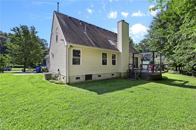 4041 Hargrove LNDG, Suffolk, VA 23435