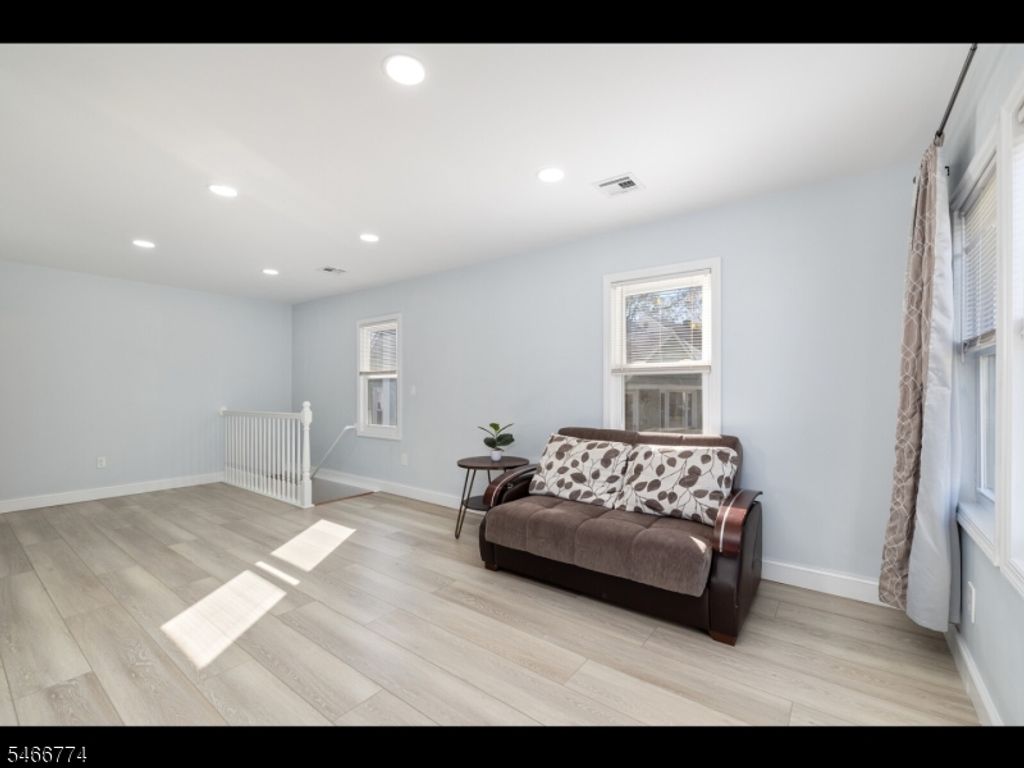 57 Harding Ave, Clark Twp., NJ 07066 — photo 3