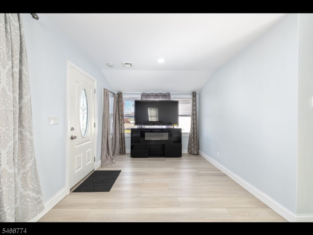 57 Harding Ave, Clark Twp., NJ 07066 — photo 4