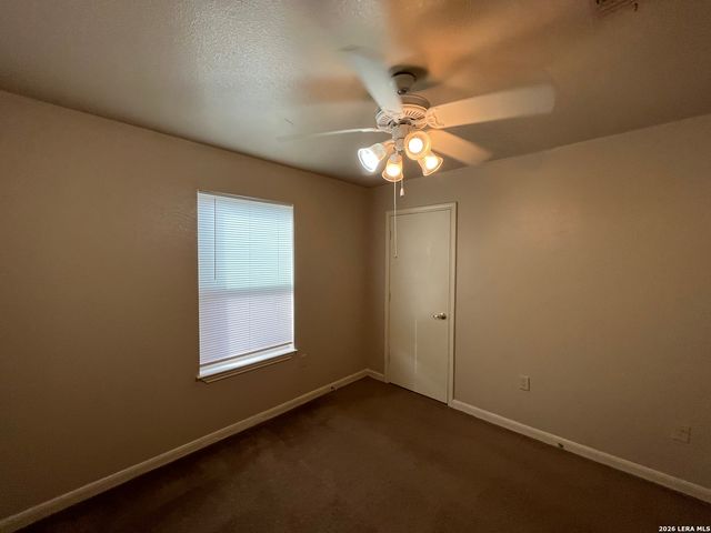 7034 HALLIE RDG, San Antonio, TX 78227