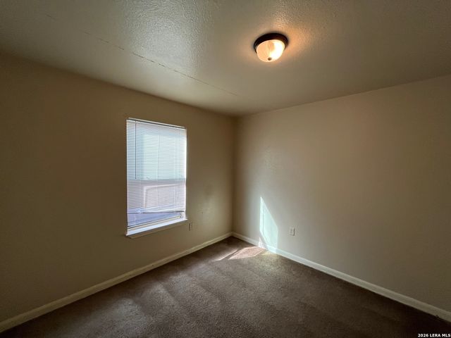 7034 HALLIE RDG, San Antonio, TX 78227