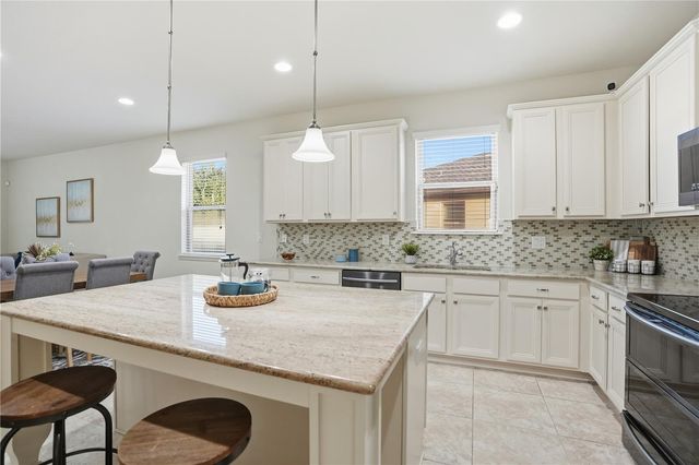 15571 STONE HOUSE DRIVE, Brooksville, FL 34604