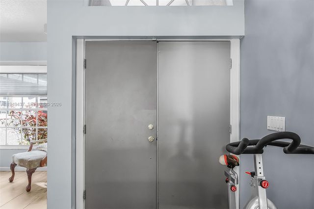 211 47th St, Cape Coral, FL 33914