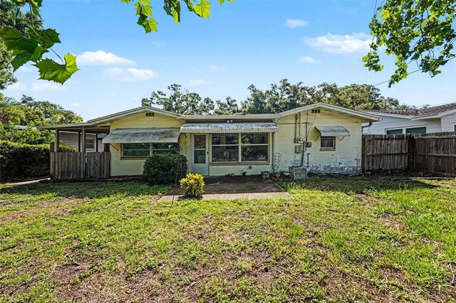 4040 19TH ST N, St Petersburg, FL 33714
