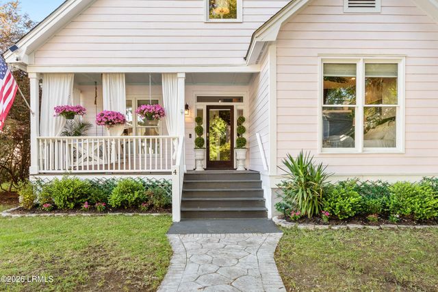 4 Brisbane Drive, Beaufort, SC 29902