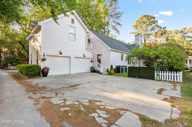 4 Brisbane Drive, Beaufort, SC 29902