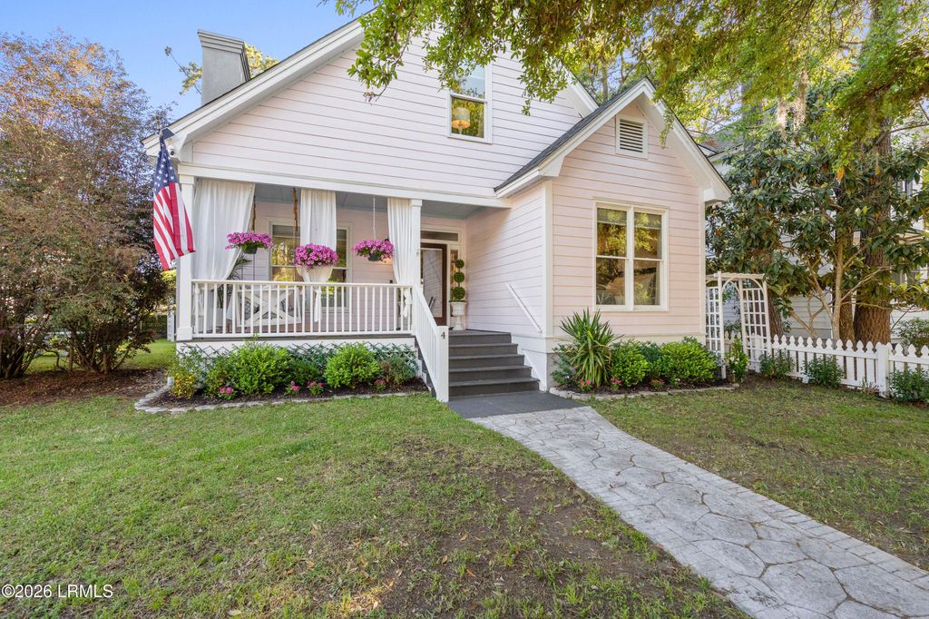 4 Brisbane Drive, Beaufort, SC 29902