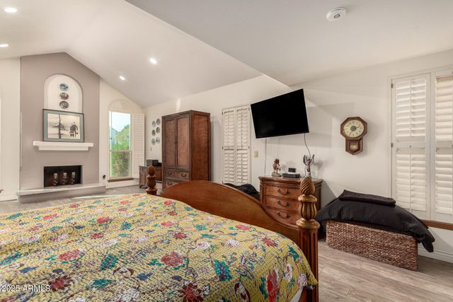 10425 N 23RD Street, Phoenix, AZ 85028