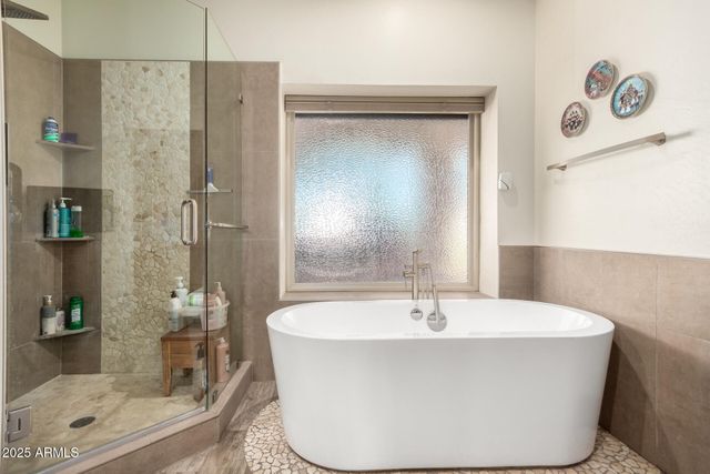 10425 N 23RD Street, Phoenix, AZ 85028