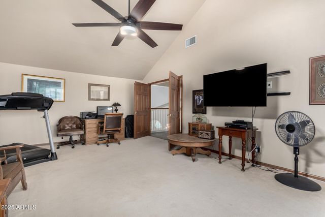 10425 N 23RD Street, Phoenix, AZ 85028