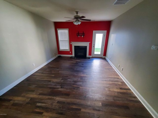 434 Peregrine Ridge Drive, New Bern, NC 28560