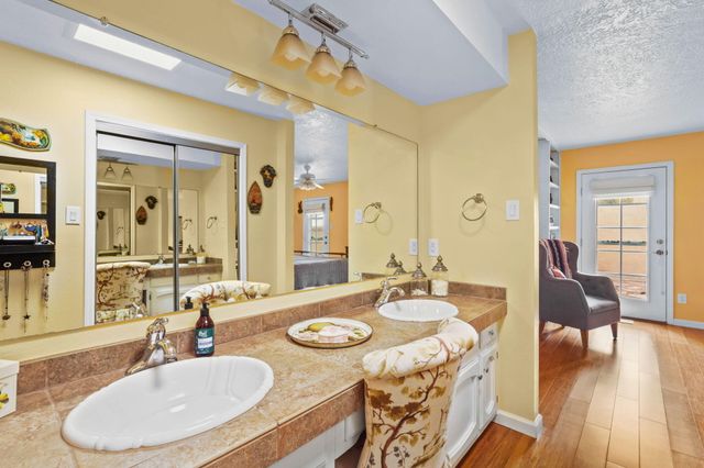 6420 Prairie Road NE, Albuquerque, NM 87109