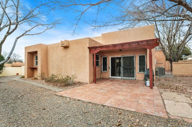 6420 Prairie Road NE, Albuquerque, NM 87109