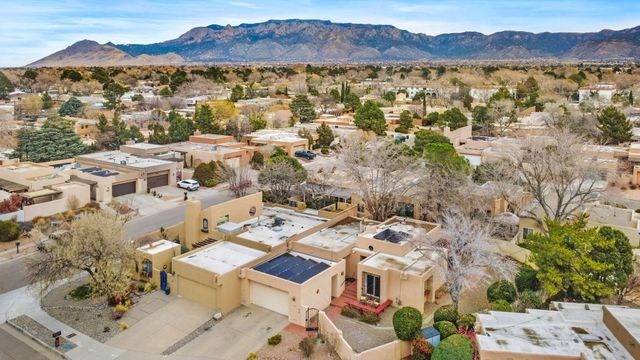 6420 Prairie Road NE, Albuquerque, NM 87109