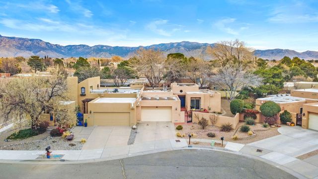 6420 Prairie Road NE, Albuquerque, NM 87109