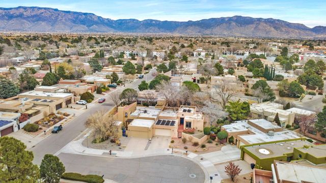 6420 Prairie Road NE, Albuquerque, NM 87109