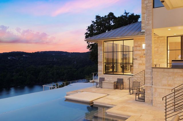 4402 Aqua Verde DR, Austin, TX 78746